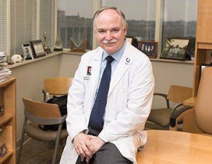 2017 Vizyoner Lider Ödülü, İfosfamid ve Timüs Kanseri Çalışmaları ile Dr. Loehrer’in Oldu