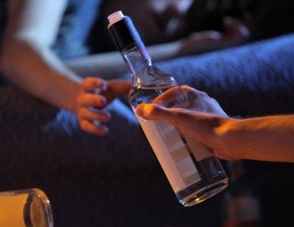 Beynin Bağışıklık Sistemi ile Gece Alkol İsteği Arasında Bir Bağ Bulundu