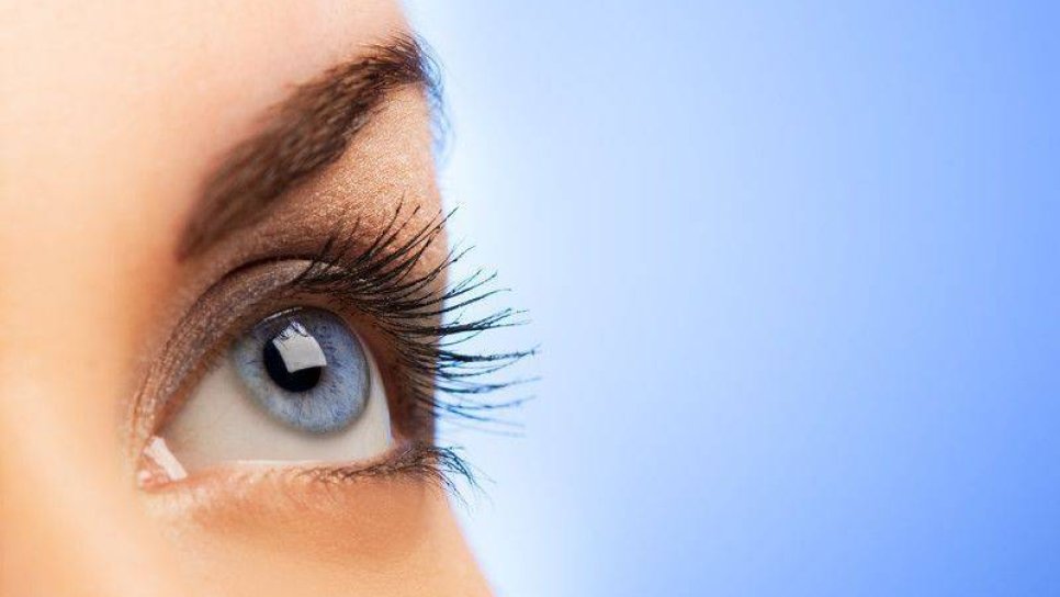 Göz melanomu nedir? Belirtileri ve tedavisi