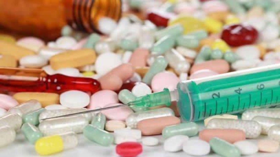 İleri evre kolon kanserinde agresif kemoterapi tedavisinin etkisi