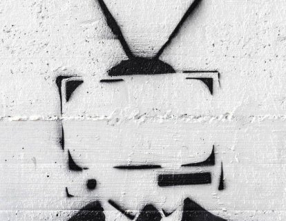 Kalınbağırsak Kanserli Hastalarda Televizyon Karşısında Geçirilen Fazla Zaman Yaşam Sürelerini Kısaltıyor mu?