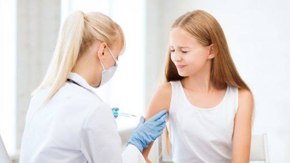 Serviks (Rahim Ağzı) Kanseri İçin Uygulanan Aşı (Gardasil) 18 Yaş Üstü Kadınları Kanserden Koruyor Mu?