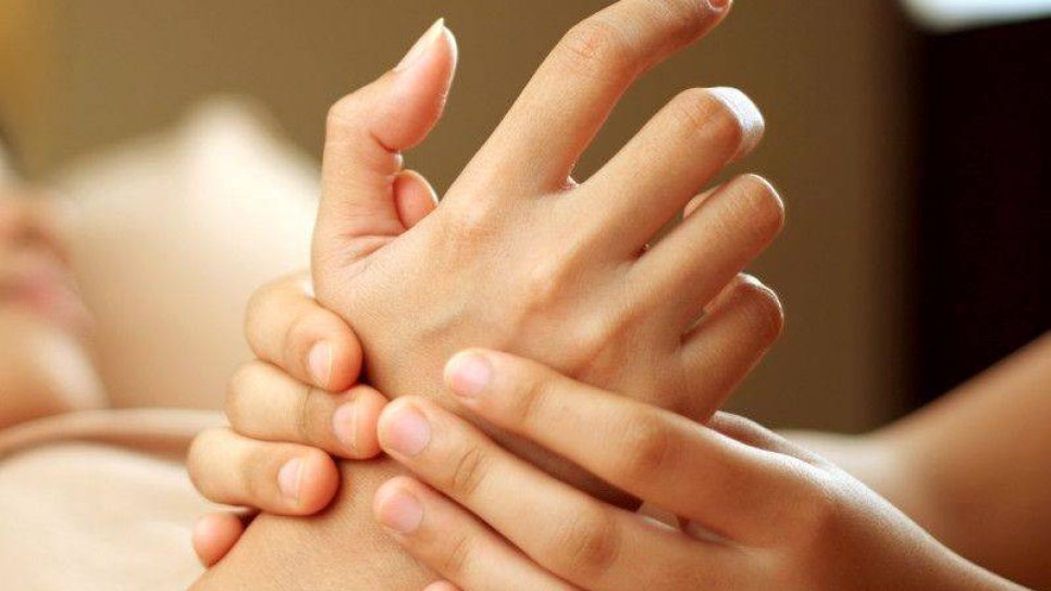 Akupresör Masaj Veya İğnesiz Akupunktur Nedir? Kronik Yorgunlukta Kullanılabilir Mi?
