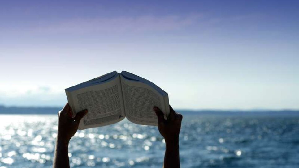 Kanser Hastası için Yeni Bir Sanat Terapi Reçetesi: Biblioterapi