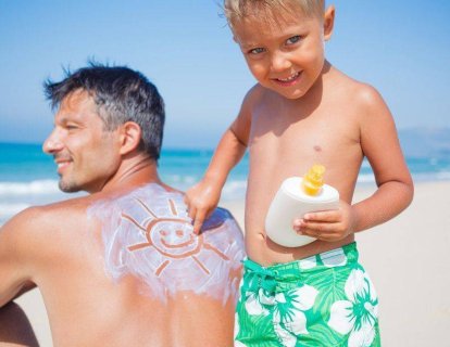 Güneş Kremleri Cilt Kanseri Riskini Azaltır, Fakat Güvensiz Ürünlere Dikkat