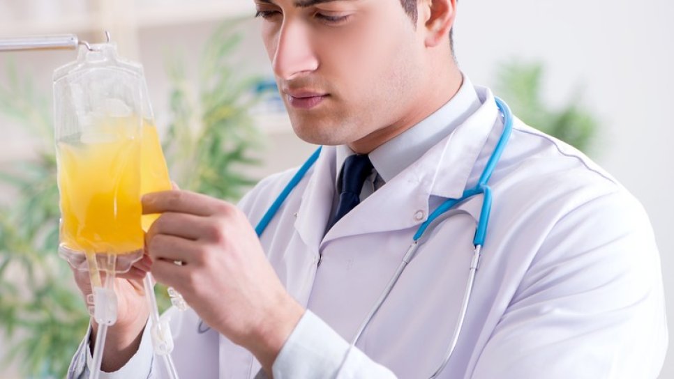 Plasmatransfusionstherapie – FDA erlaubt für kritisch Erkrankte die Verwendung des Blutes genesener COVID-19-Patienten