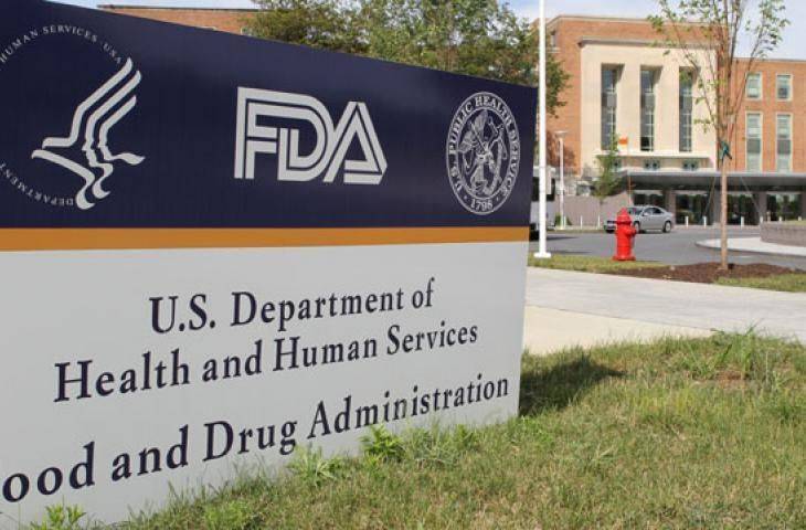 Amerikan İlaç Dairesi (FDA) yassı hücreli akciğer kanseri tedavisinde Necitumumab (Portrazza) adlı yeni bir ilacı onayladı