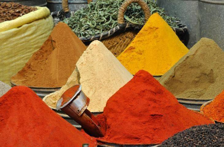 Baharatlı yiyecekler kanser ve diğer nedenlere bağlı yaşam kaybı riskinde azalma sağlayıp yaşam süresini uzatabilir mi?
