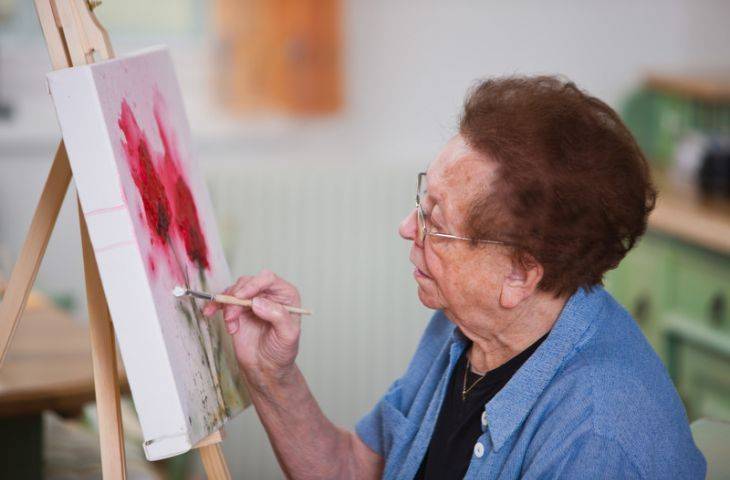 Kanserin ileri evresinde sanat terapisinin palyatif bakıma dikkat çekici katkısı