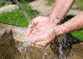Su zehirlenmesi nedir? Suyun ne kadar fazlası zararlıdır?