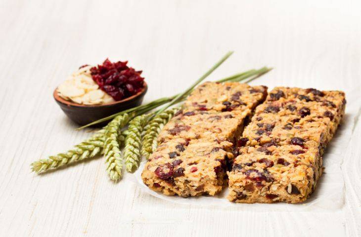 Yulaflı Granola Bar:  Sağlıklı Bir Ara Öğün - Atıştırmalık